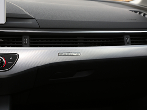 201945 TFSI allroad quattro r п؅^