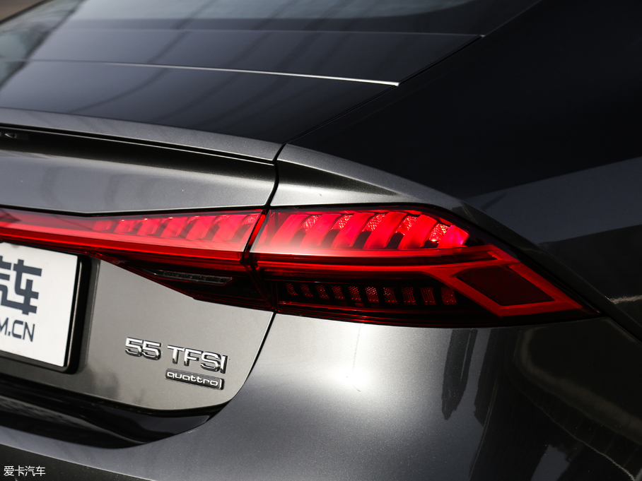 2019?yun)WA7 55 TFSI quattro (dng)