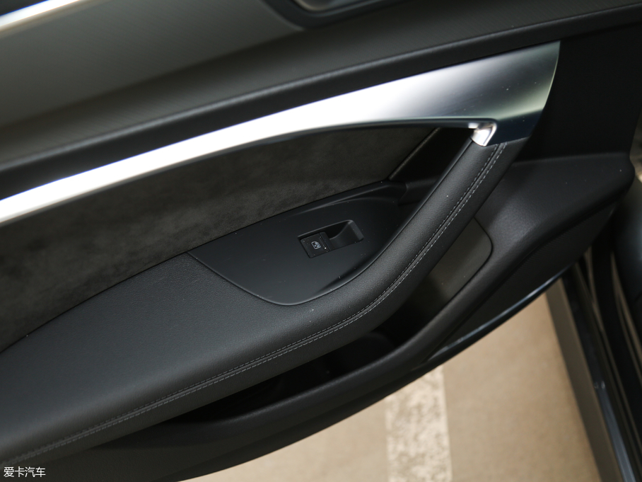 2019WA7 55 TFSI quattro Ӹ