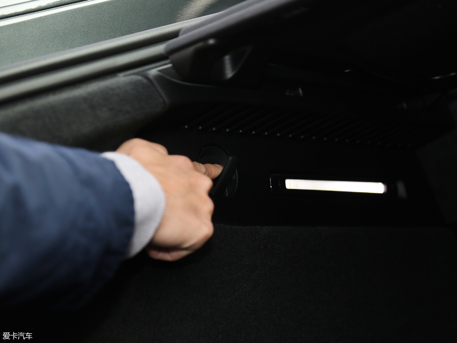 2019WA7 55 TFSI quattro Ӹ