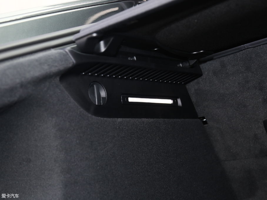 2019WA7 55 TFSI quattro Ӹ