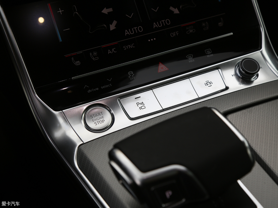 2019WA7 55 TFSI quattro Ӹ