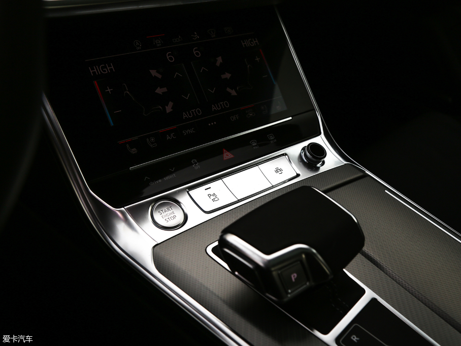 2019WA7 55 TFSI quattro Ӹ