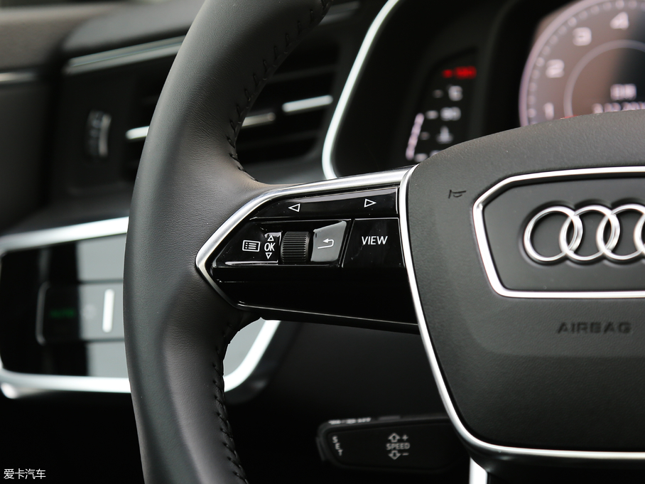 2019WA7 55 TFSI quattro Ӹ