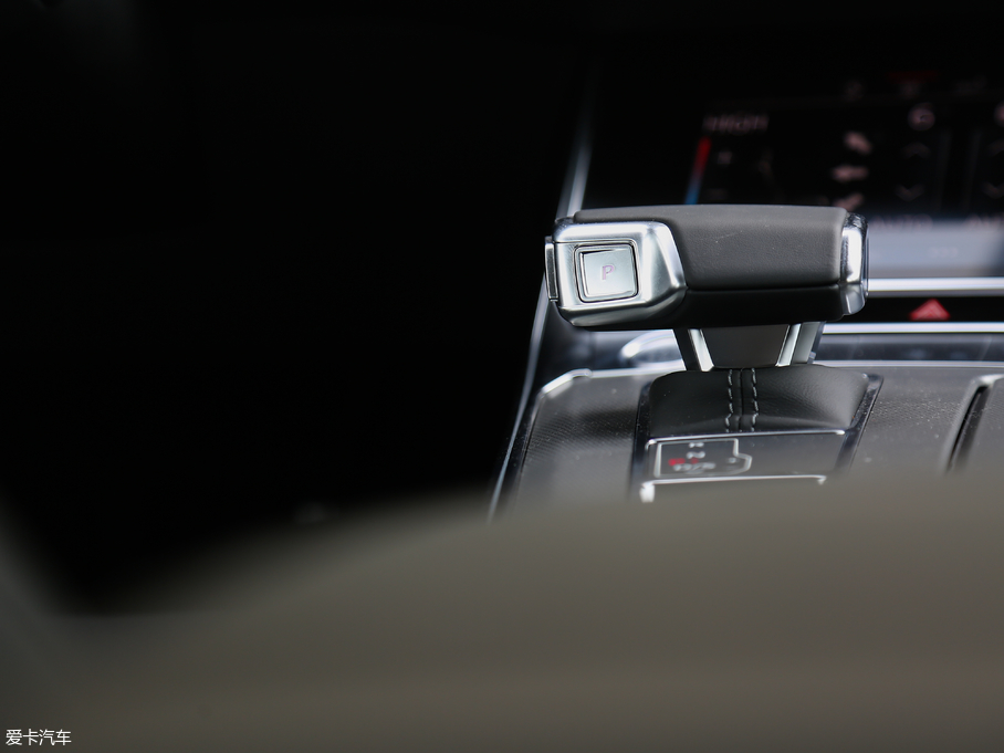 2019WA7 55 TFSI quattro Ӹ