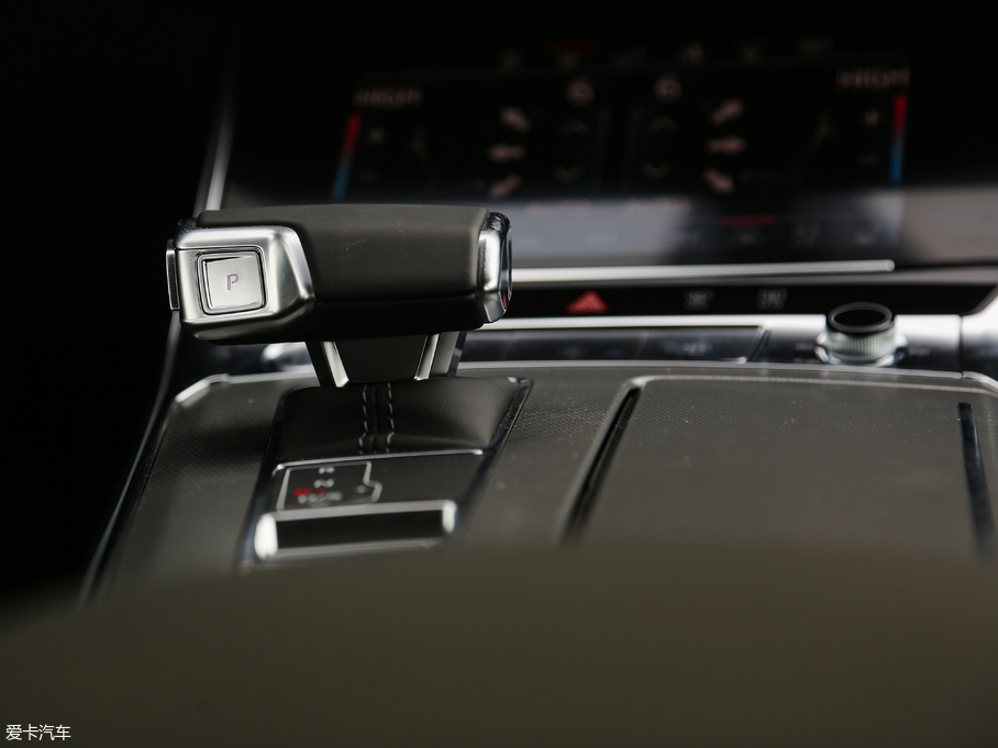 2019WA7 55 TFSI quattro Ӹ