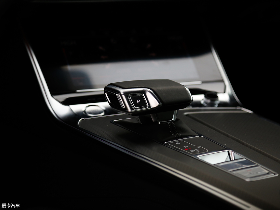 2019WA7 55 TFSI quattro Ӹ