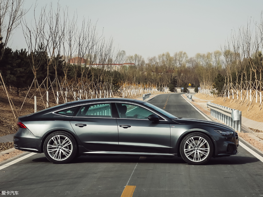 2019WA7 55 TFSI quattro Ӹ