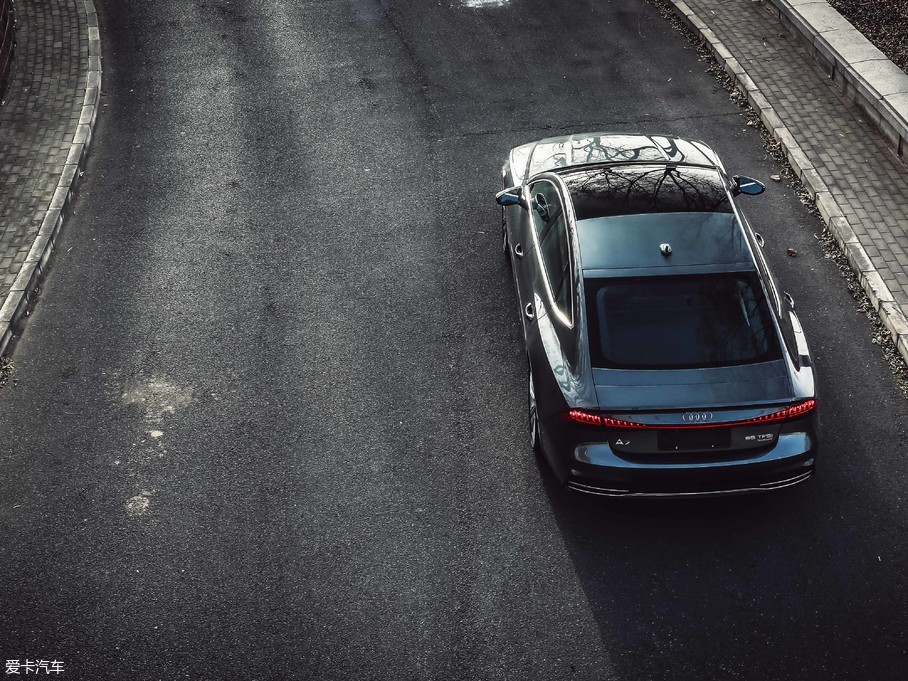 2019WA7 55 TFSI quattro Ӹ