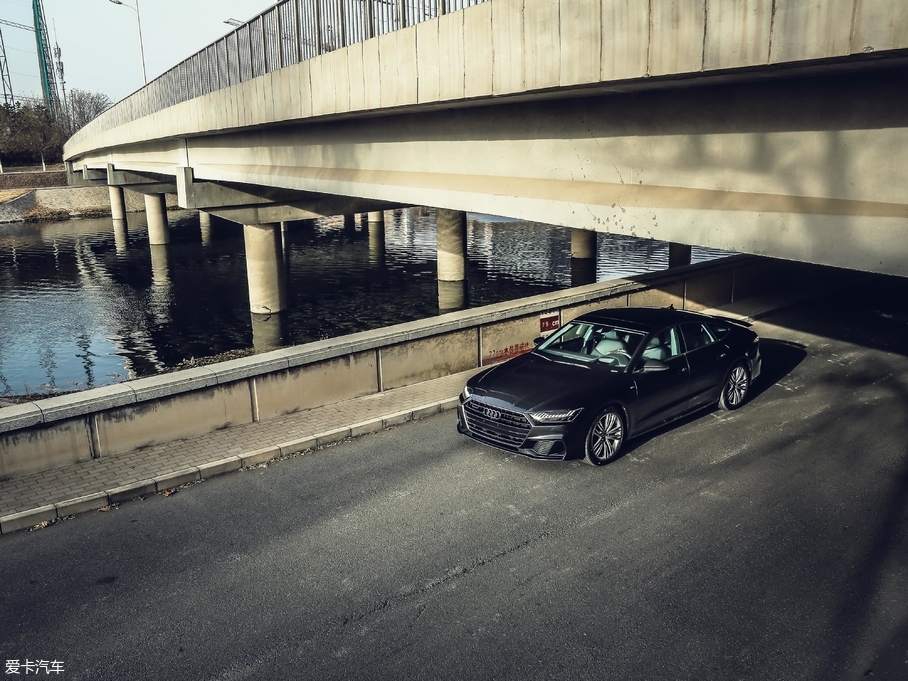 2019WA7 55 TFSI quattro Ӹ