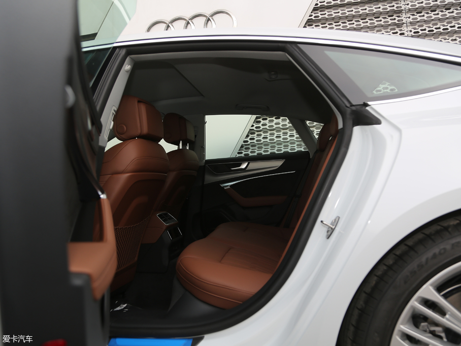 2019WA7 55 TFSI quattro 