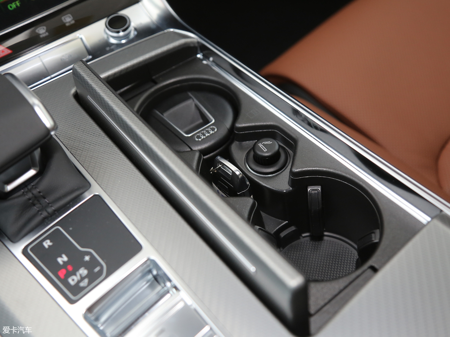 2019?yun)WA7 55 TFSI quattro (jng)