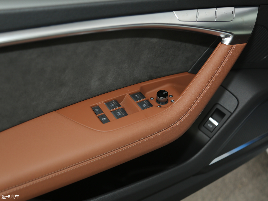 2019WA7 55 TFSI quattro 