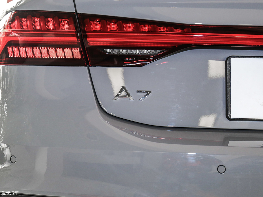 2019WA7 55 TFSI quattro Ӹ