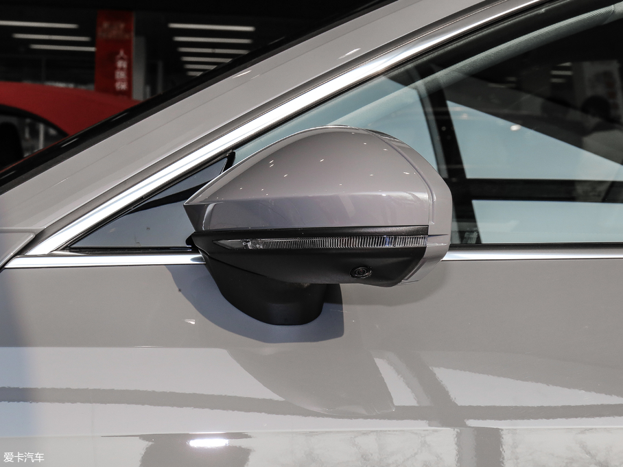 2019WA7 55 TFSI quattro Ӹ