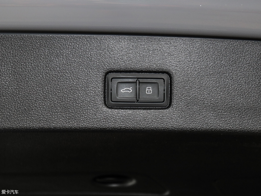 2019WA7 55 TFSI quattro Ӹ