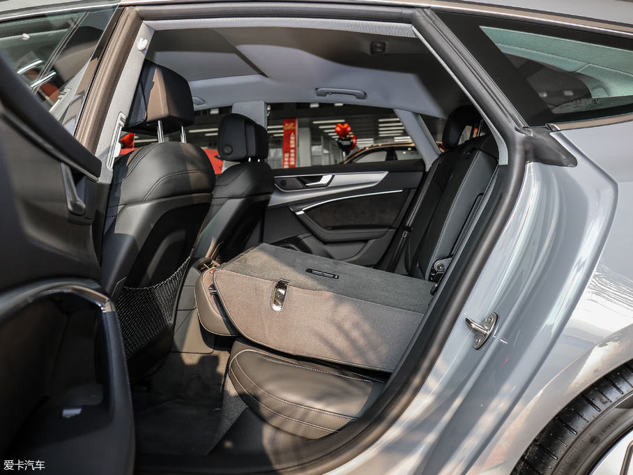 2019WA7 55 TFSI quattro Ӹ