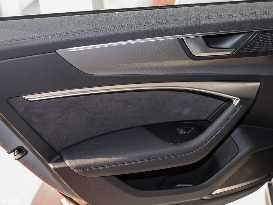 2019WA7 55 TFSI quattro Ӹ