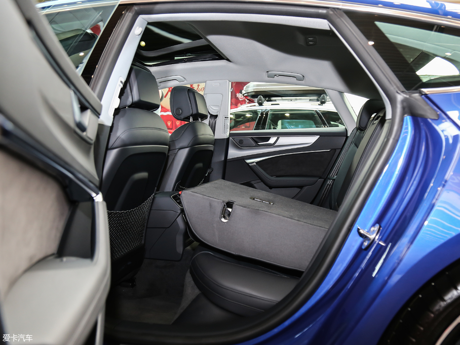 2019WA7 55 TFSI quattro Ӹ