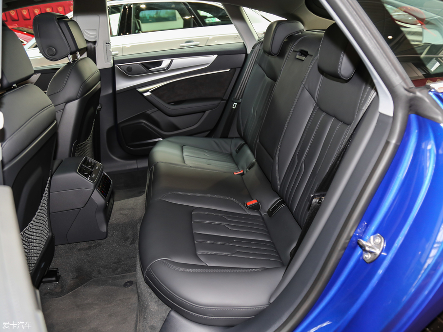 2019WA7 55 TFSI quattro Ӹ