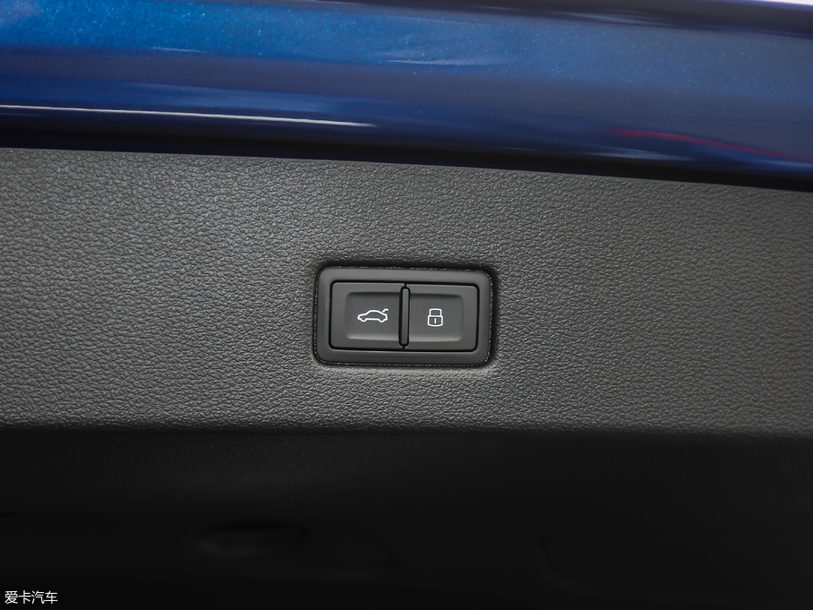 2019WA7 55 TFSI quattro Ӹ