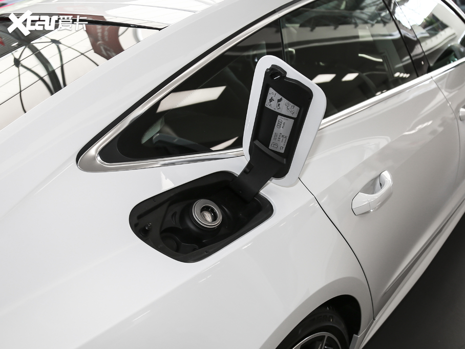 2019?yun)WA7 55 TFSI quattro (dng)