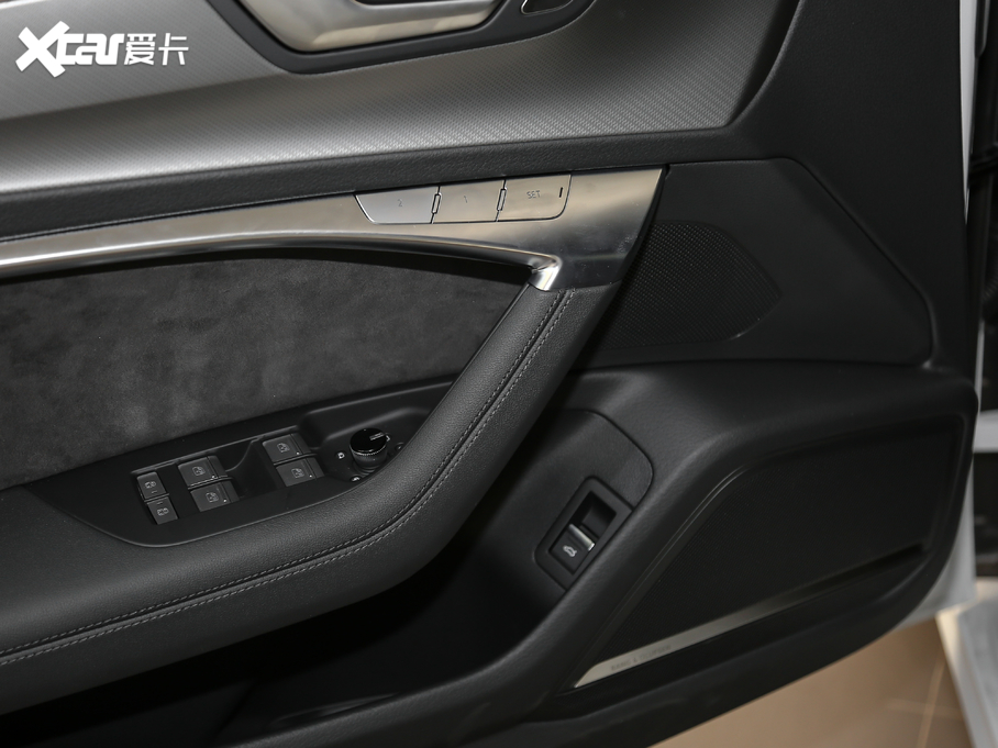 2019?yun)WA7 55 TFSI quattro (dng)