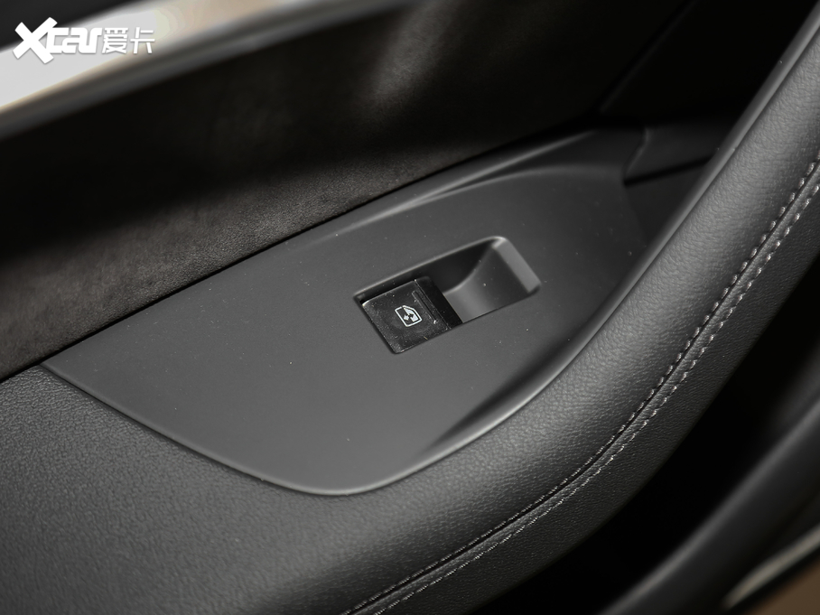 2019?yun)WA7 55 TFSI quattro (dng)