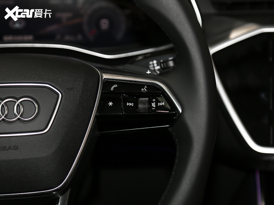 2019WA7 55 TFSI quattro Ӹ