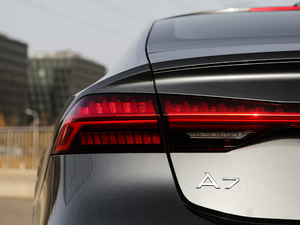 201955 TFSI quattro Ӹ ^