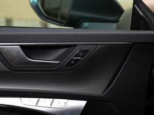 201955 TFSI quattro Ӹ п؅^