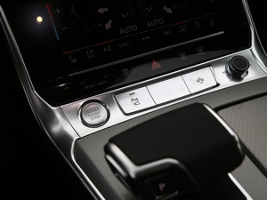 201955 TFSI quattro Ӹ п؅^