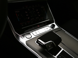 201955 TFSI quattro Ӹ п؅^