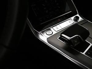 201955 TFSI quattro Ӹ п؅^