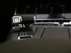 201955 TFSI quattro Ӹ п؅^