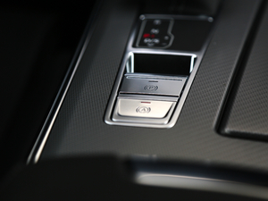 201955 TFSI quattro Ӹ п؅^