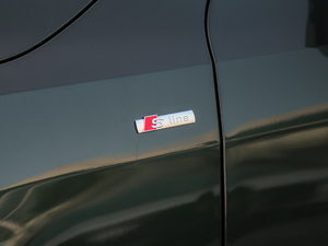 201955 TFSI quattro Ӹ (ji)^