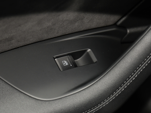 201955 TFSI quattro Ӹ g