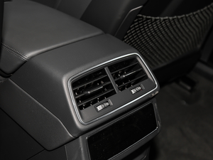 201955 TFSI quattro Ӹ g