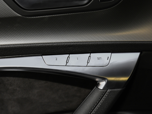 201955 TFSI quattro Ӹ g