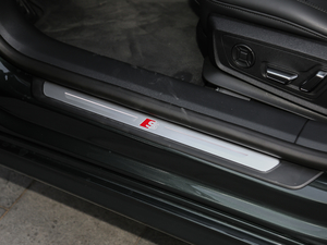 201955 TFSI quattro Ӹ g