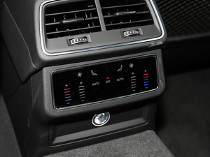 201955 TFSI quattro Ӹ g