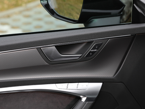 201955 TFSI quattro  g