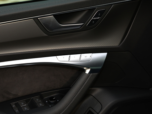 201955 TFSI quattro  g