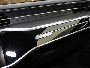 201955 TFSI quattro  g