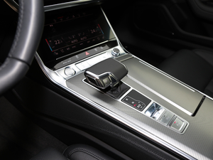 201955 TFSI quattro  QU