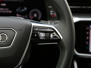 201955 TFSI quattro  п؅^