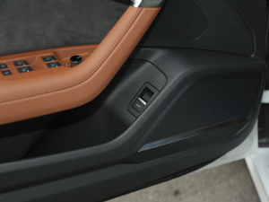 201955 TFSI quattro  п؅^