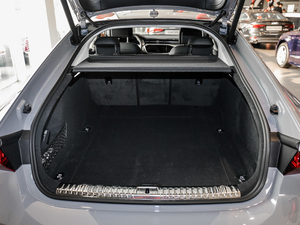 201955 TFSI quattro Ӹ g