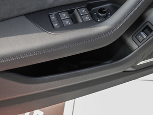 201955 TFSI quattro Ӹ ǰTg